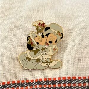 Mickey and Minnie Christmas Pin